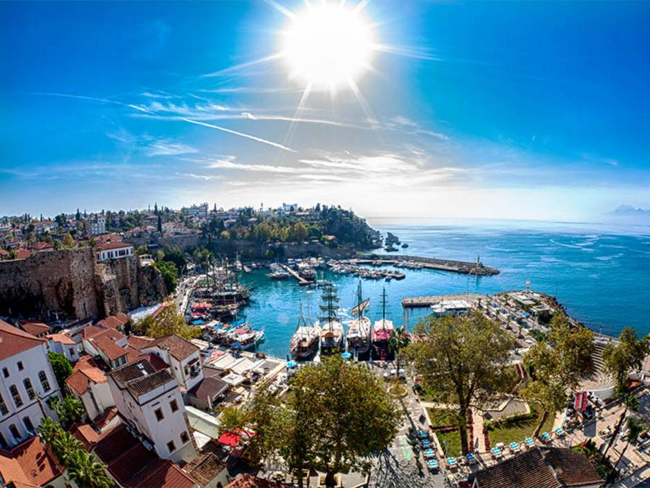 Immobilienkauf Türkei, Immobilien Türkei Preise, Antalya, Kaleici, Foto: iStock/eucyln